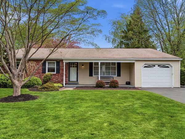 226 SILVESTRI DRIVE , HATBORO, PA 19040
