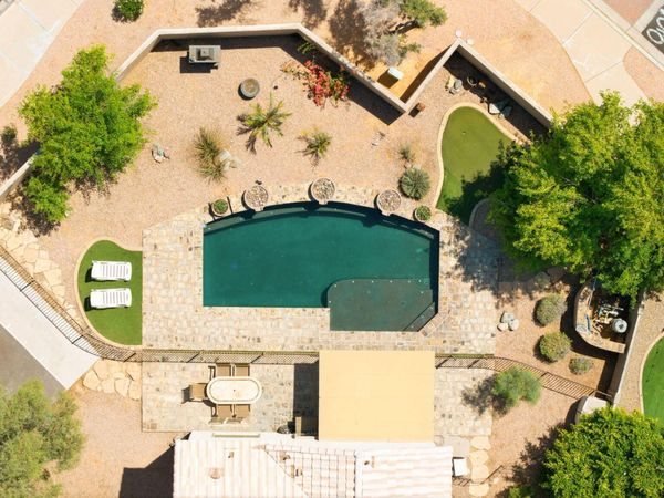 219 W ENSUENO Street, Gilbert, AZ 85233