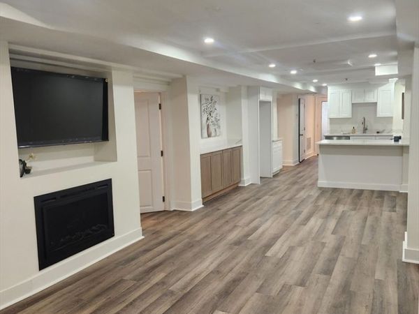 40 Highland Ave, Unit 8, Somerville, MA 02143