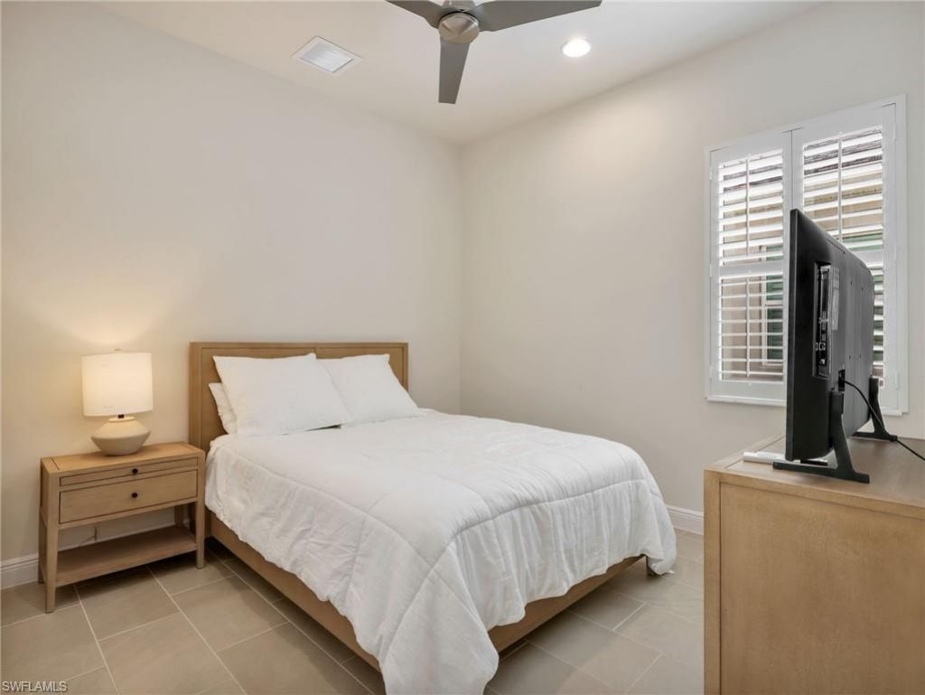 9288 Cayman Dr, Naples, FL 34114 Photo