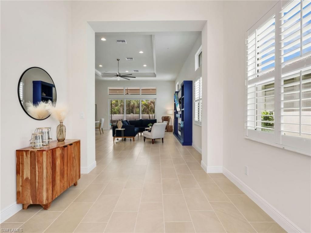 9288 Cayman Dr, Naples, FL 34114 Photo