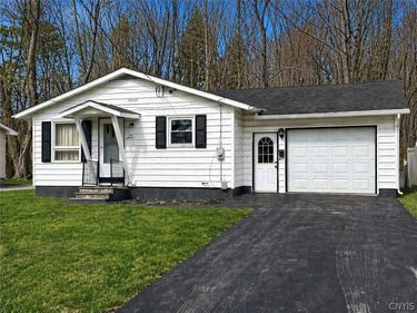 116 Waterbury Avenue, Whitesboro, NY 13492