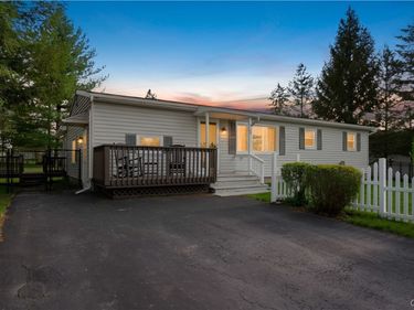 24 Saint Anthony Street , Auburn, NY 13021