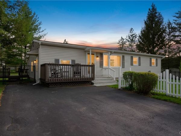 24 Saint Anthony Street, Auburn, NY 13021