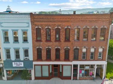 114-116 Main Street , Penn Yan, NY 14527