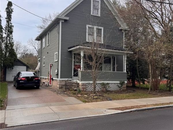 7 Wood Street , Pittsford, NY 14534