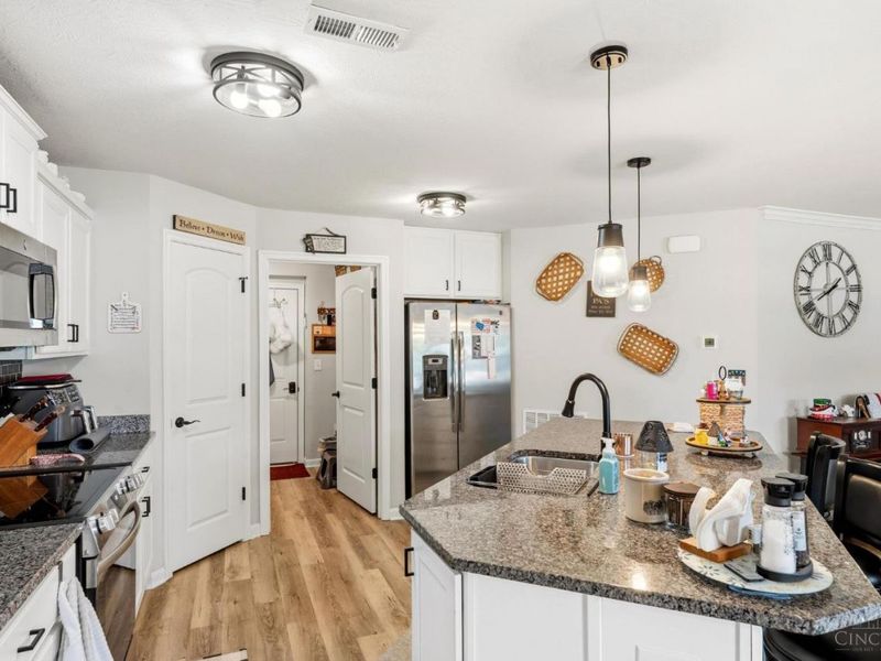 88 Old Pond Road, Springboro, OH 45066 Photo 12