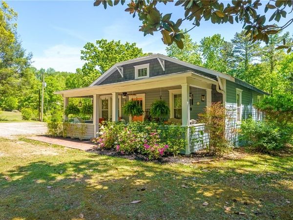 198 Old Nelson Road , Ball Ground, GA 30107