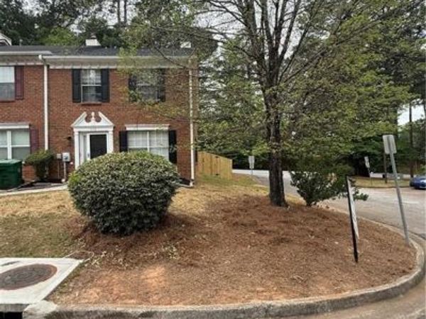 578 Hambrick Square , Stone Mountain, GA 30083