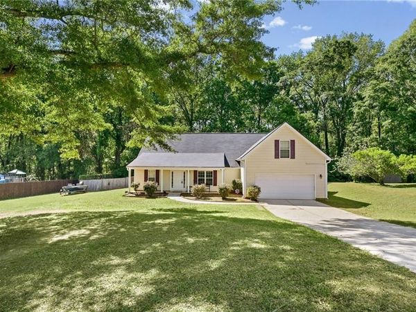586 Kristin Lane , Winder, GA 30680
