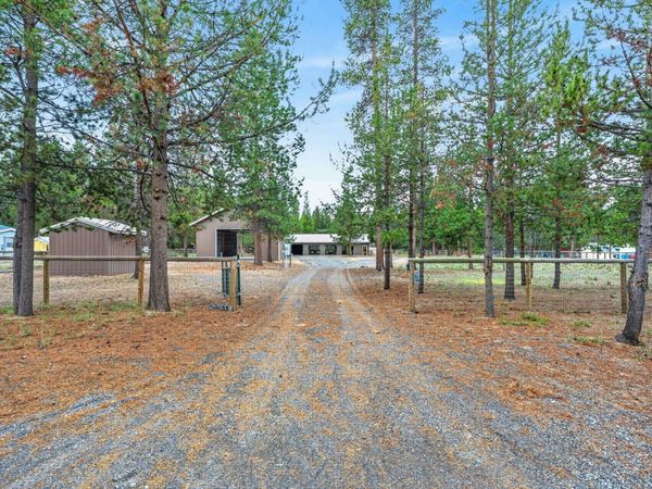 52628 Ammon Road, La Pine, OR 97739