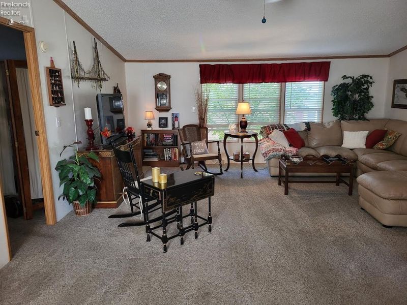 1640 N 1640 N Harbor Crossing Road, Unit 206, Marblehead, OH 43440 Photo 10