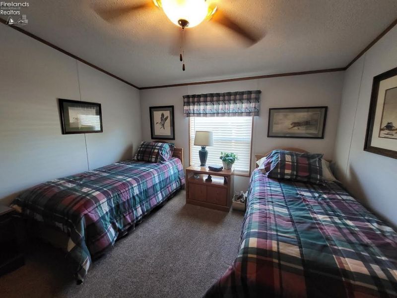 1640 N 1640 N Harbor Crossing Road, Unit 206, Marblehead, OH 43440 Photo 13