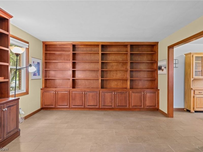 3020 Thunderbird Drive, Poland, OH 44514 Photo 10