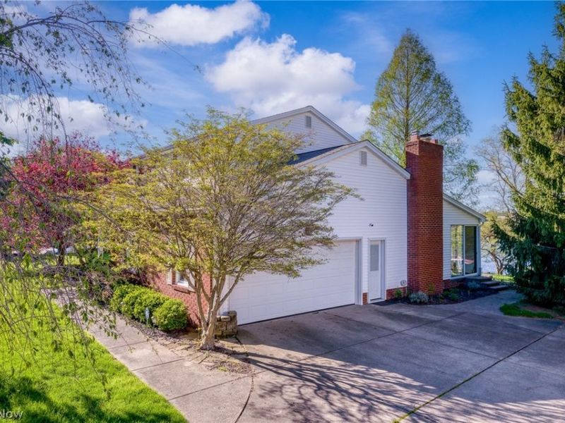 3020 Thunderbird Drive, Poland, OH 44514 Photo 3