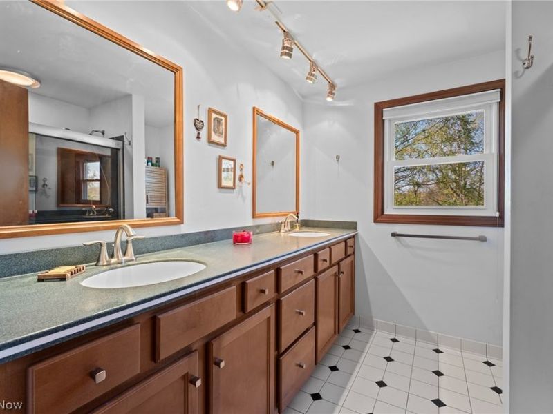 3020 Thunderbird Drive, Poland, OH 44514 Photo 35