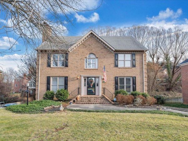 4434 Brentwood CT, Roanoke, VA 24018