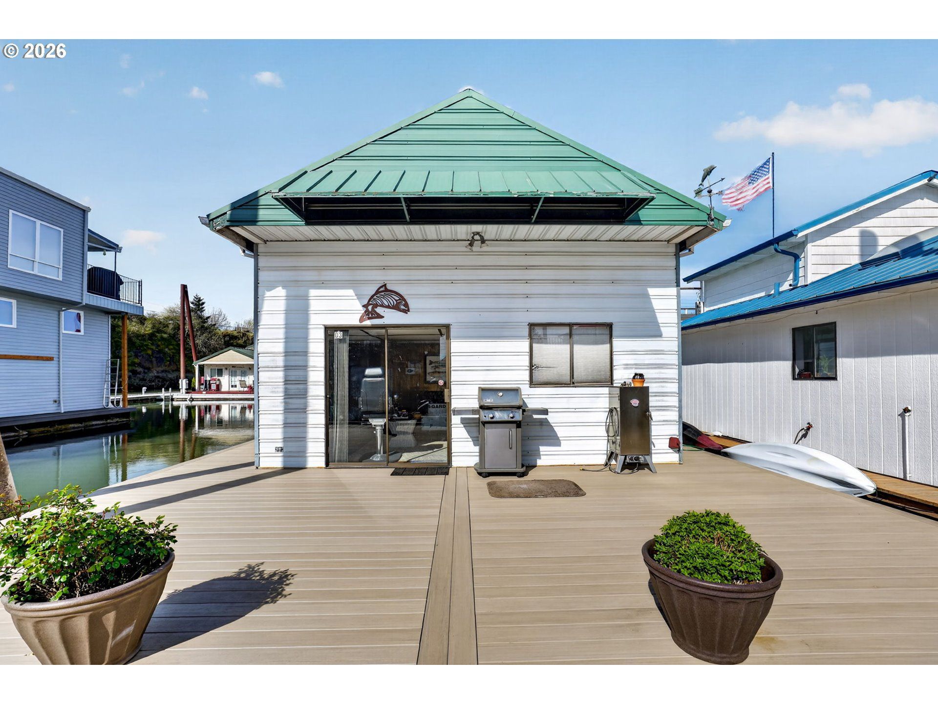 19609 NE Marine Dr, Unit D3, Portland, OR 97230 Main Photo