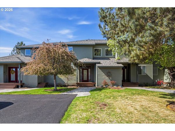 1085 GOLDEN PHEASANT DR, Redmond, OR 97756