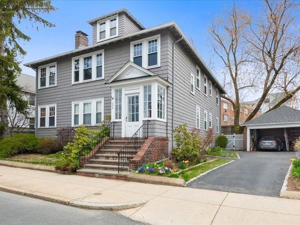 256 S Huntington Ave, Unit 2, Boston, MA 02130