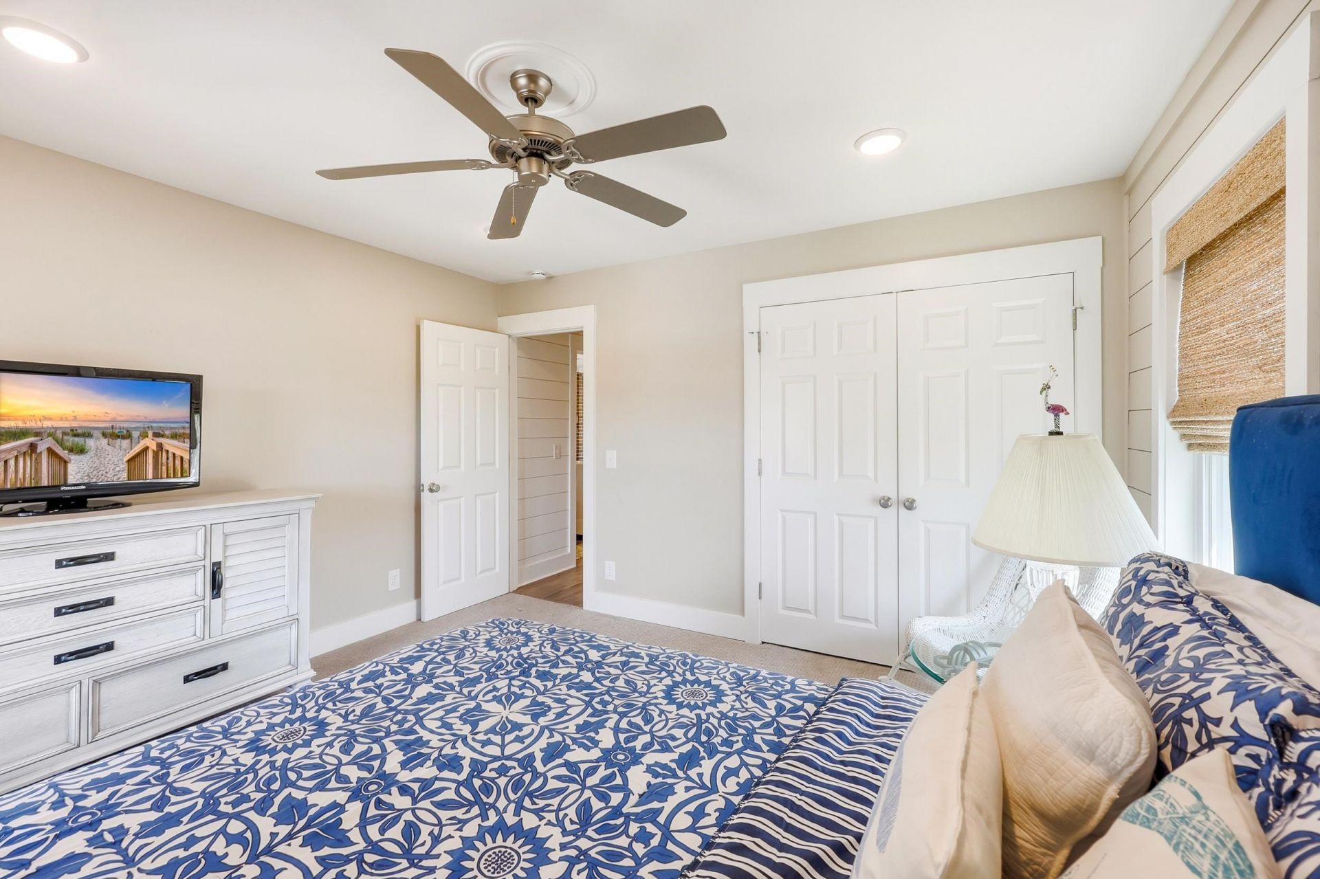 1607 Dolphin St. Photo 17