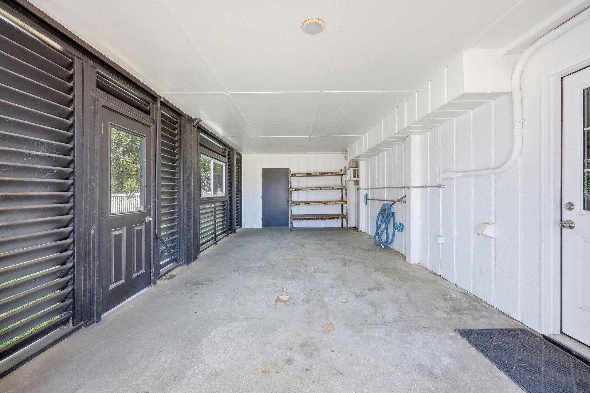 1607 Dolphin St. Photo 29
