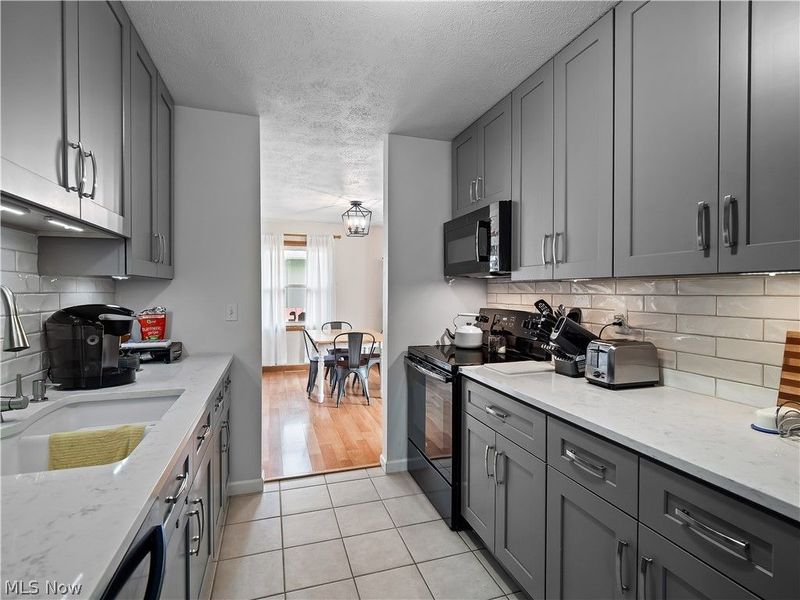 760 Trotter Lane , Berea, OH 44017 Photo 10