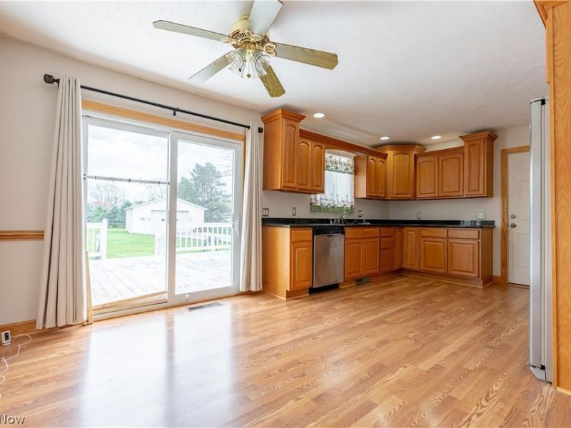 3804 Psolla Street NE, Canton, OH 44721 Photo 12