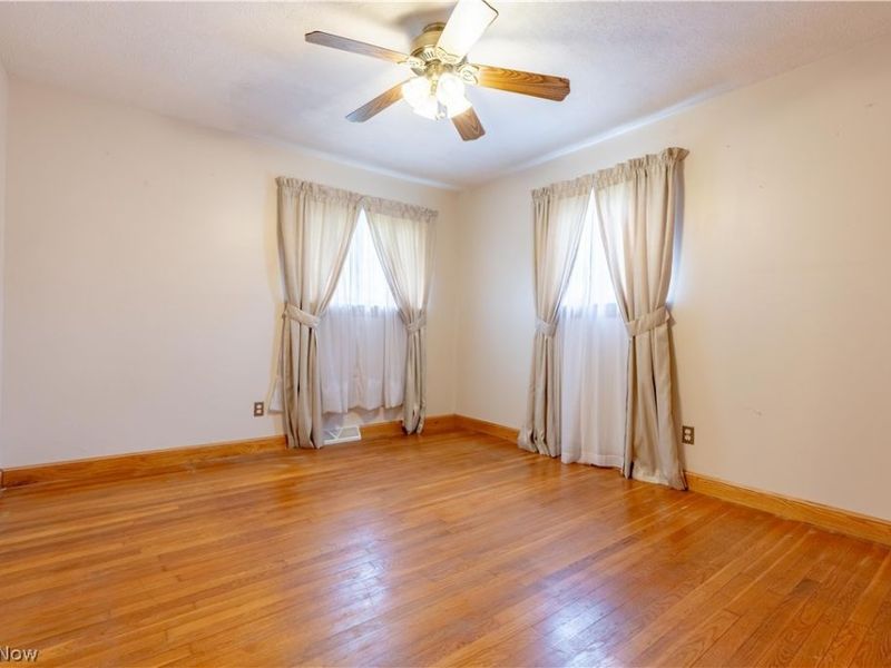 3804 Psolla Street NE, Canton, OH 44721 Photo 15