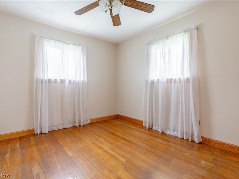 3804 Psolla Street NE, Canton, OH 44721 Photo 17