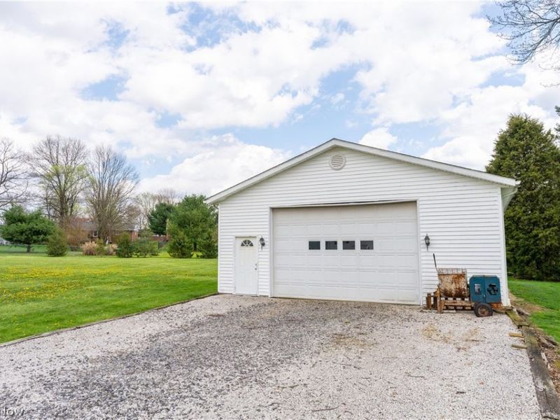 3804 Psolla Street NE, Canton, OH 44721 Photo 28