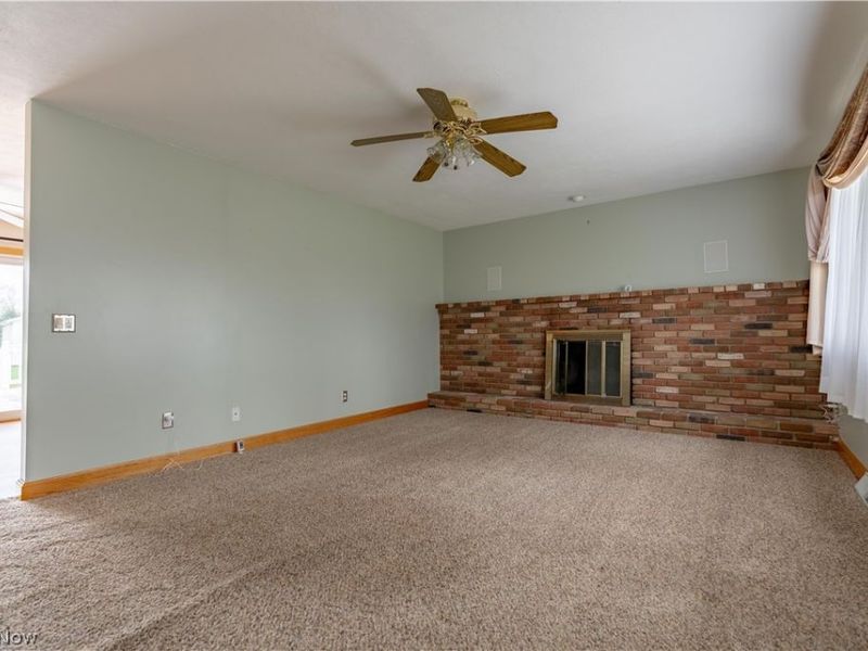 3804 Psolla Street NE, Canton, OH 44721 Photo 3