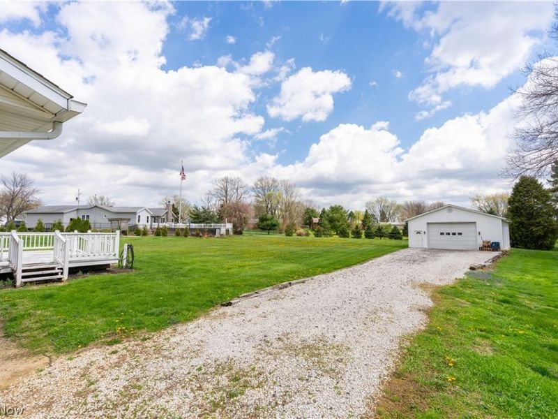 3804 Psolla Street NE, Canton, OH 44721 Photo 31