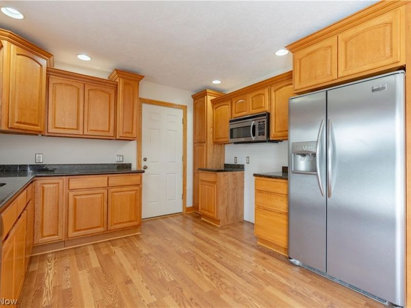 3804 Psolla Street NE, Canton, OH 44721 Photo 9