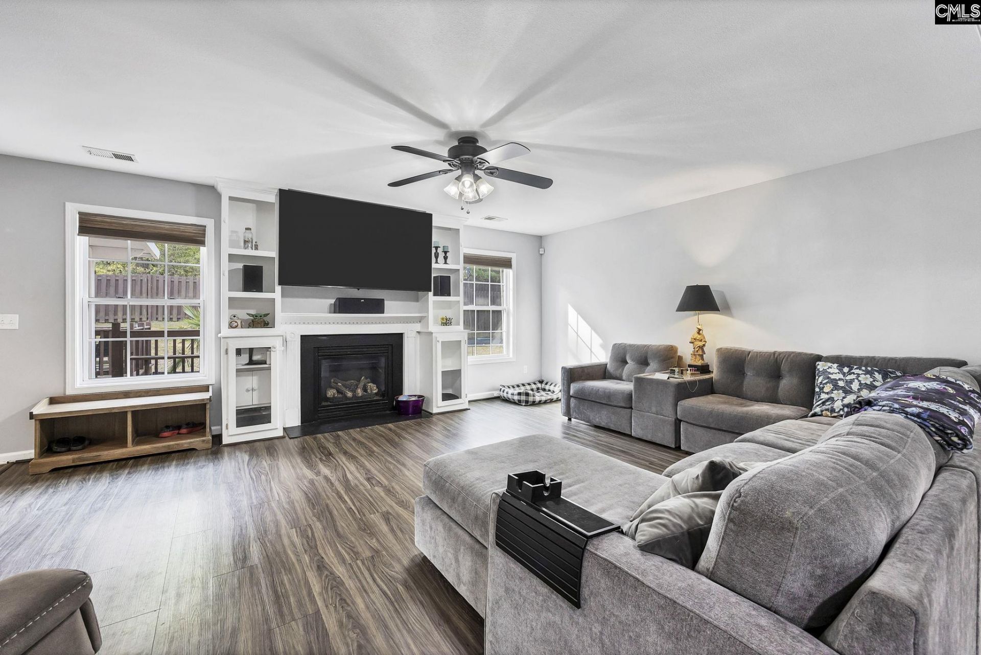 1074 Palamino Lane  Photo 10