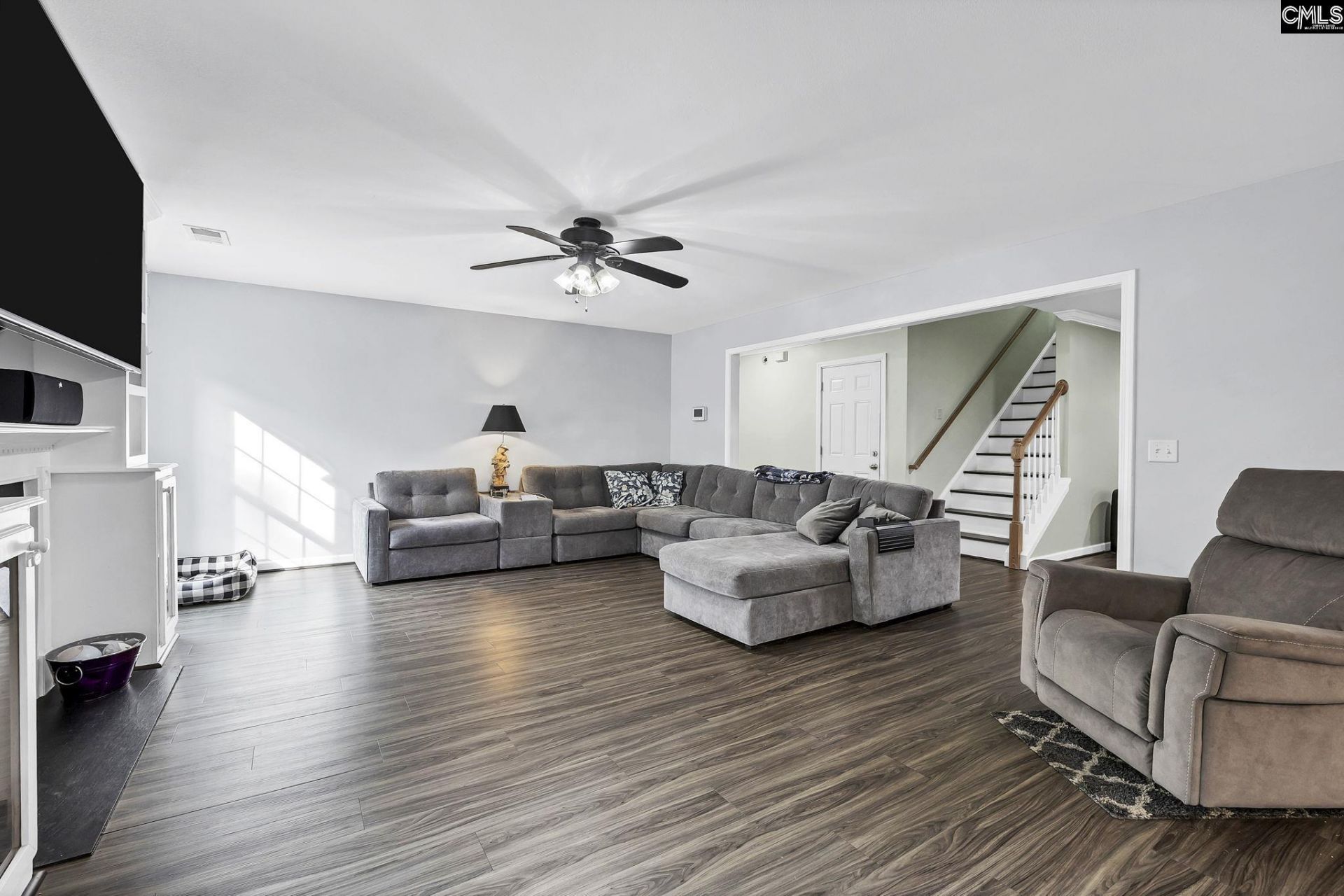 1074 Palamino Lane  Photo 14