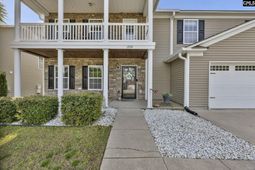 1074 Palamino Lane  photo 4