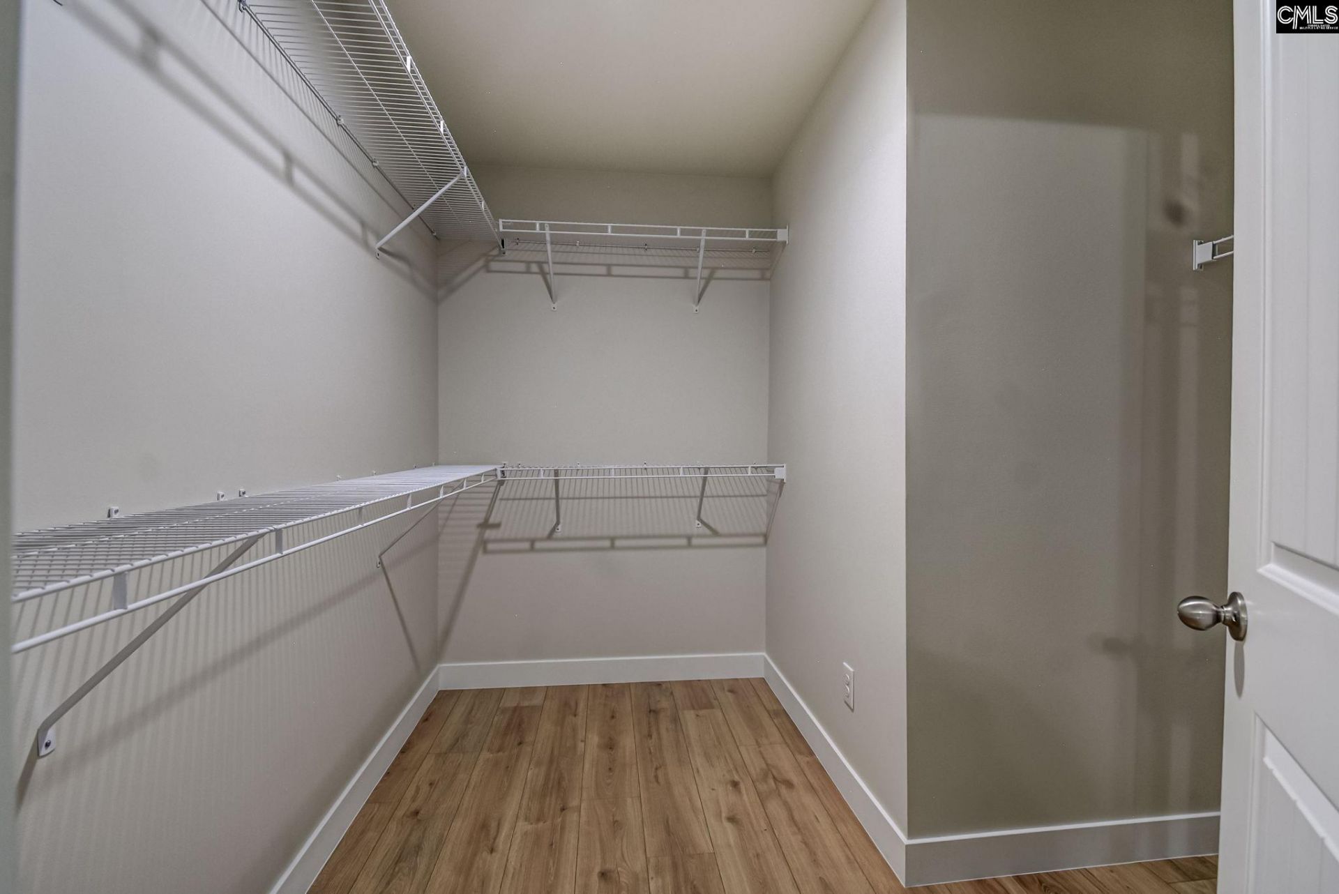 325 Harvester Loop  Photo 10