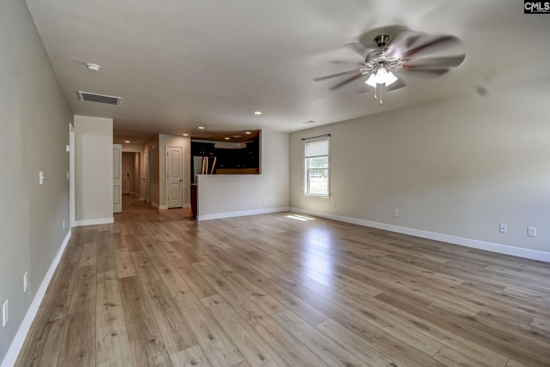 325 Harvester Loop  Photo 13