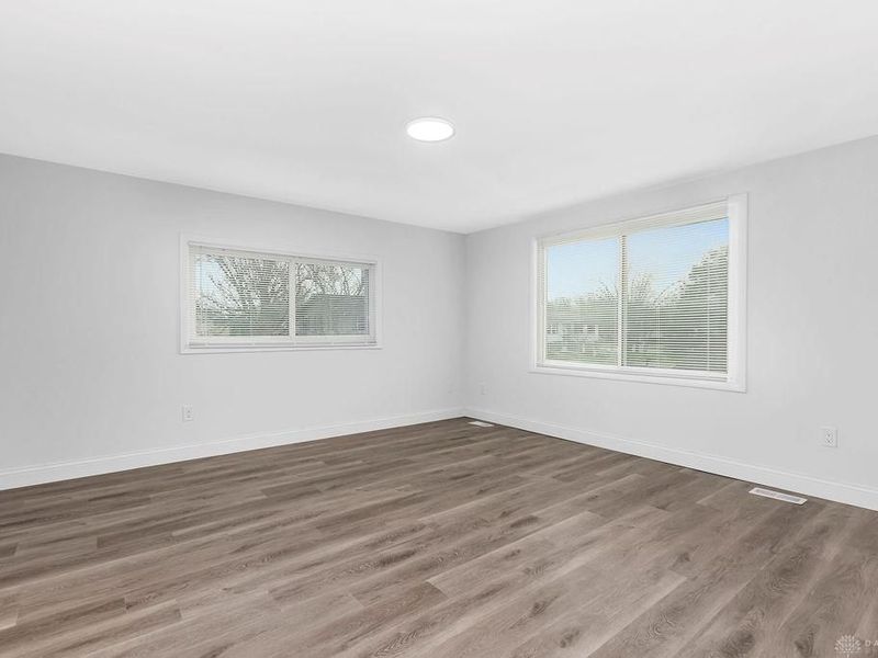 6701 Galaxie Drive, Dayton, OH 45415 Photo 33