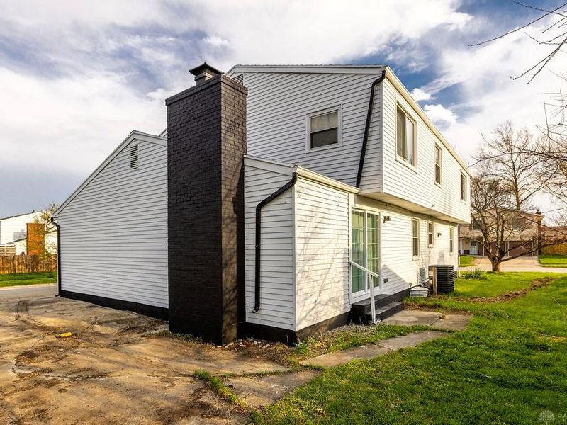 6701 Galaxie Drive, Dayton, OH 45415 Photo 39