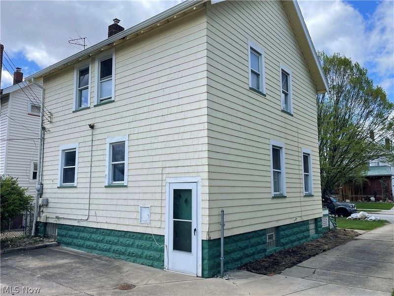 2213 Wyandotte Avenue, Lakewood, OH 44107 Photo 20