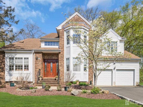 51 Oakland Road, Old Bridge, NJ 08857