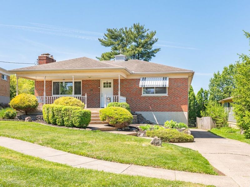 2853 Welge Lane, Cincinnati, OH 45248 Photo 1