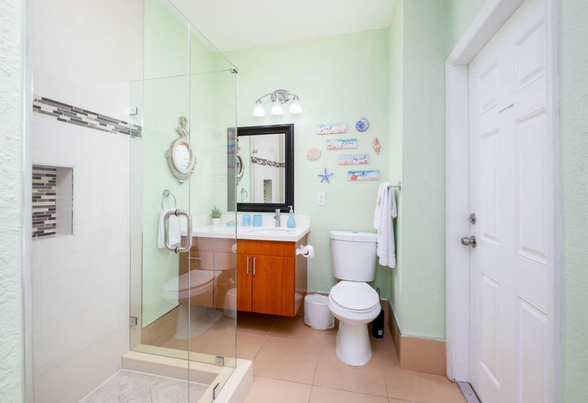 132 Gardenia Street, Tavernier, FL 33070 Photo