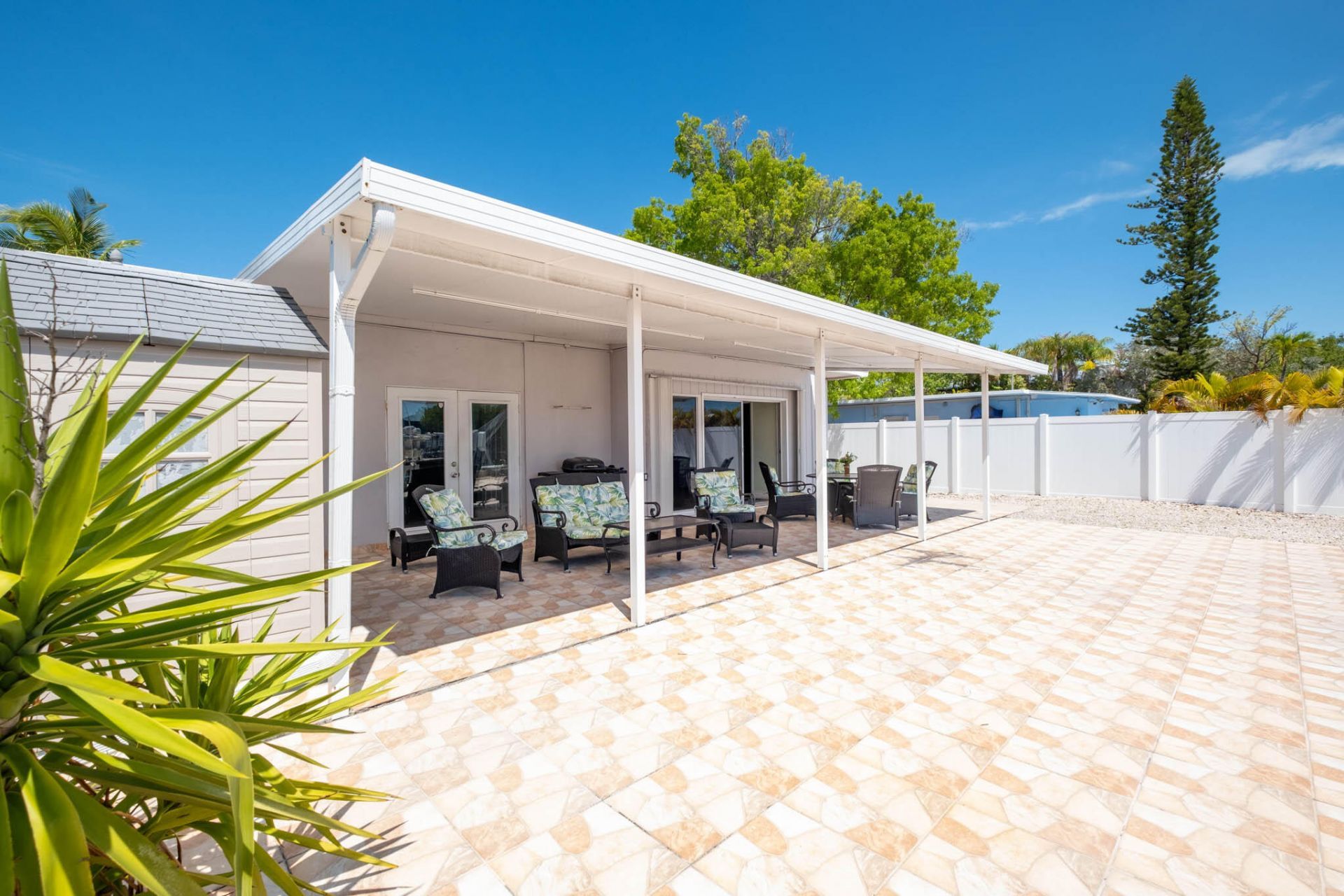 132 Gardenia Street, Tavernier, FL 33070 Photo