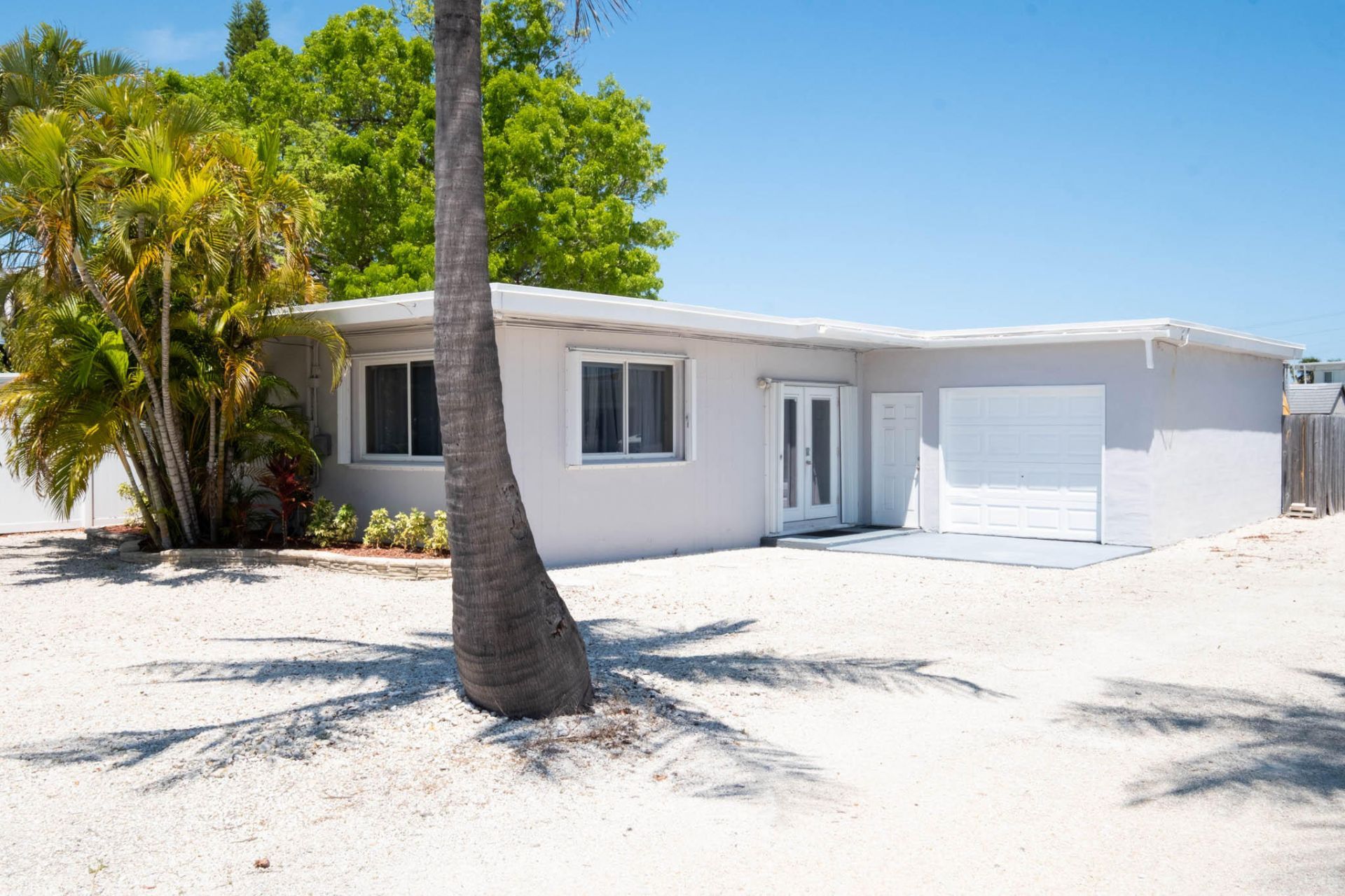 132 Gardenia Street, Tavernier, FL 33070 Photo