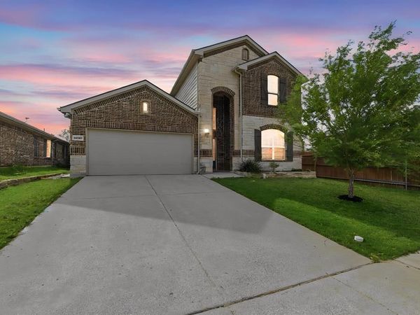 14408 Broomstick Road , Fort Worth, TX 76052