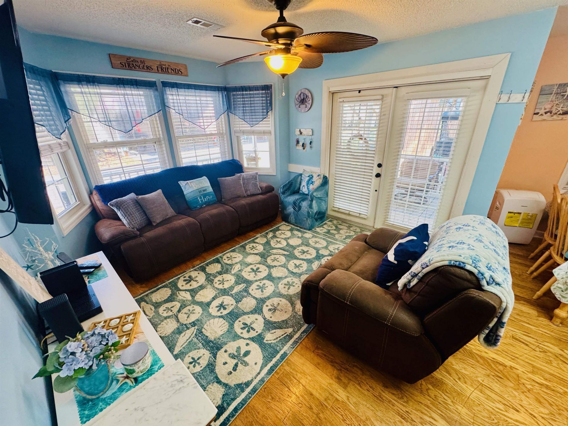 6001 - 5723 S Kings Hwy.  Photo 13