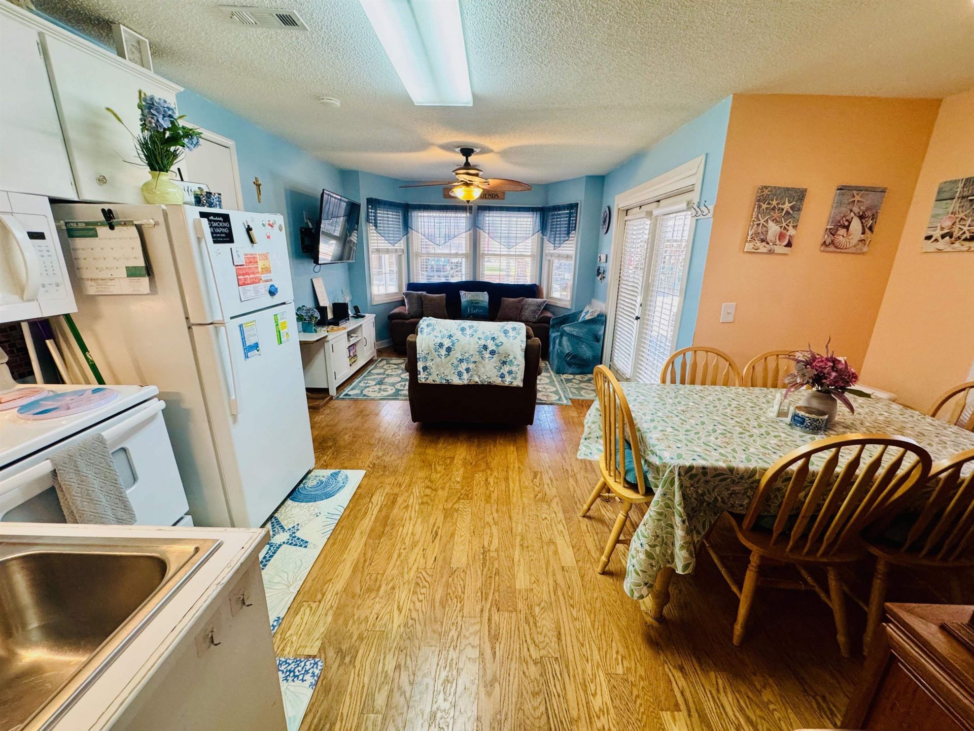 6001 - 5723 S Kings Hwy.  Photo 20